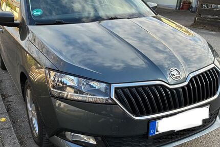 Skoda Fabia 98.000 km 9.699 &euro; Pfaffing 83539