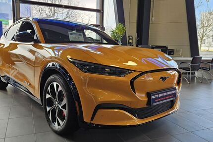 Ford Mustang Mach-E 6.500 km 53.990 &euro; Wiesbaden 65203