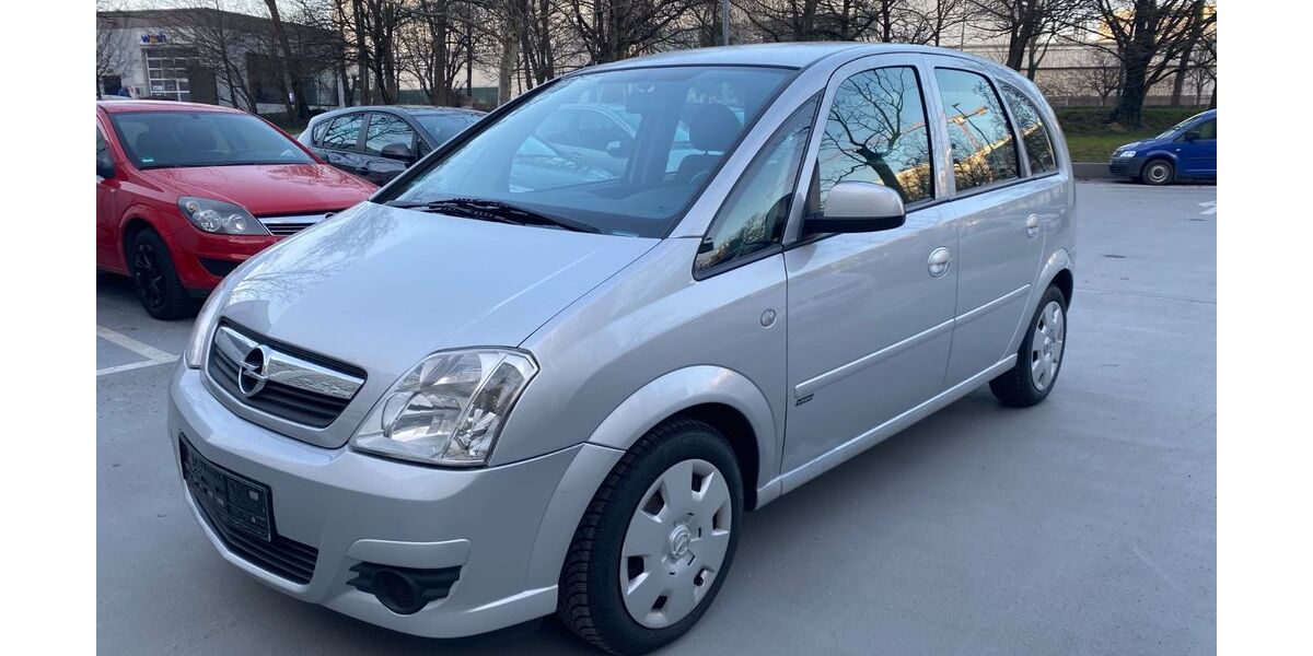 Opel Meriva 57.000 km 2.999 &euro; München 80809