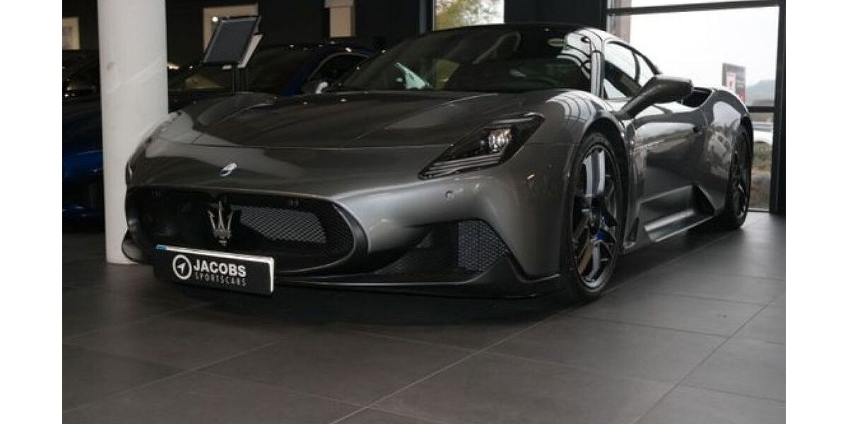 Maserati MC20 2.480 km 222.900 &euro; Eschweiler 52249