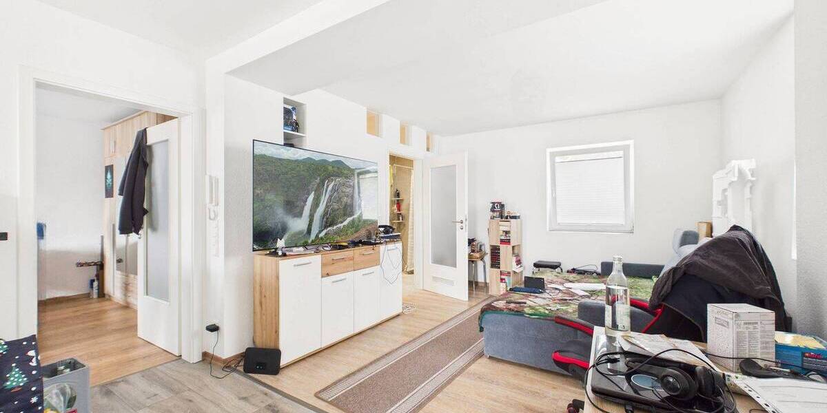 Doppelhaushälfte Gießen Kleinlinden - 7 Zimmer, 178 m&sup2;, 350.000&euro; | Angebot:26119405