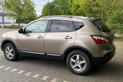 Nissan Qashqai 107.000 km 9.000 &euro; Langen 63225