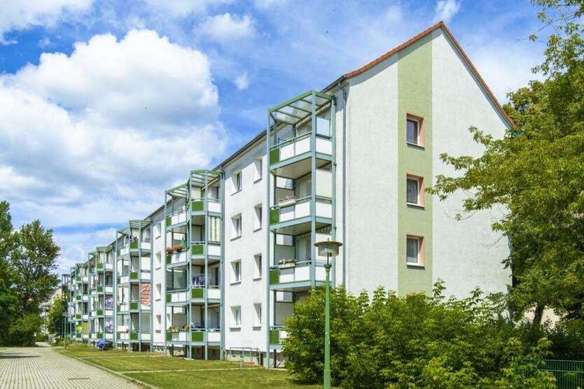 Wohnung zum Mieten in Hoyerswerda 410 € 74.51 m²