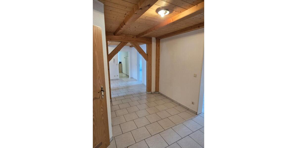Einfamilienhaus Engen - 15.5 Zimmer, 377 m&sup2;, 660.000&euro; | Angebot:26941474
