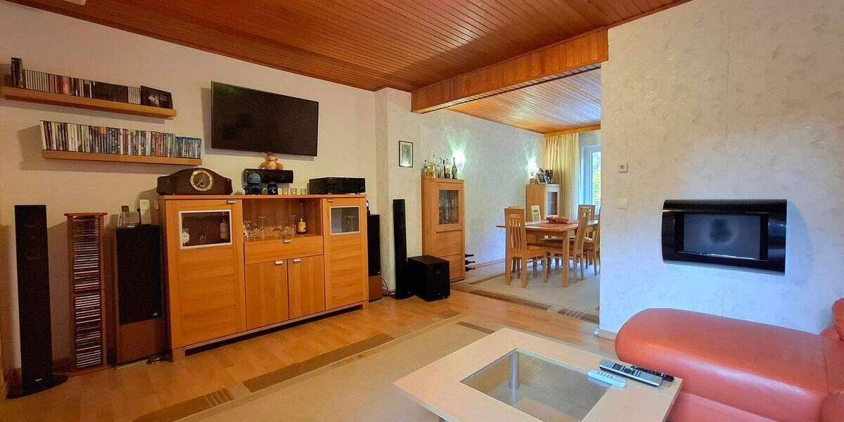 Reihenmittelhaus Bochum Weitmar - 5 Zimmer, 115 m&sup2;, 430.000&euro; | Angebot:24436899