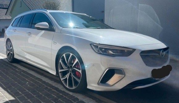 Opel Insignia 156.668 km 15.900 &euro; Leinefelde-Worbis 37339