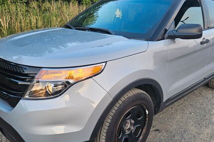 Ford Explorer 187.626 km 12.333 &euro; Guben 03172
