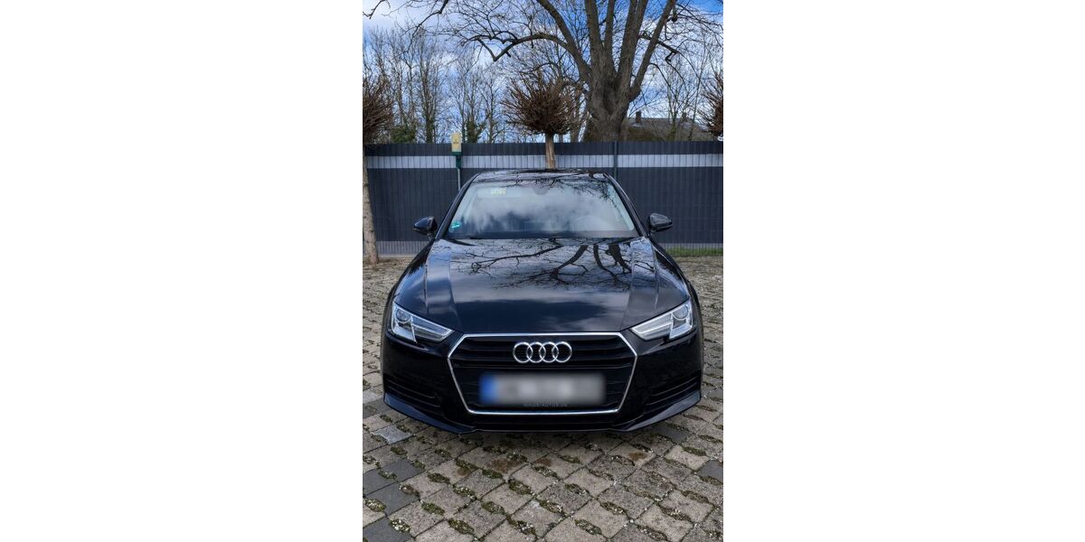 Audi A4 147.000 km 15.900 &euro; Löhne 32584