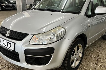 Suzuki SX4 119.000 km 1.498 &euro; Suhl 98528