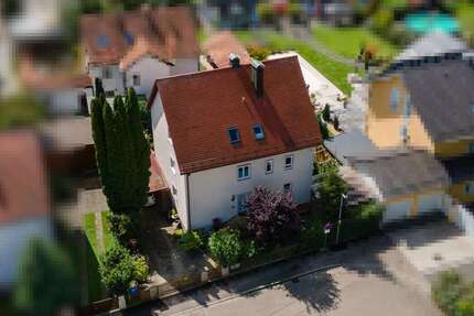 Haus Landshut Bayerwaldsiedlung - 10 Zimmer, 236 m&sup2;, 699.000&euro; | Angebot:26696940