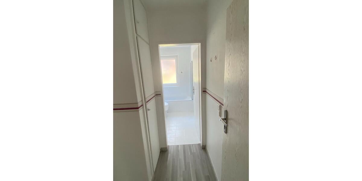 Erdgeschoßwohnung Bayreuth Meyernberg - 3 Zimmer, 64 m&sup2;, 200.000&euro; | Angebot:27135200