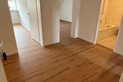 Wohnung Neuwied - 3 Zimmer, 89 m&sup2;, 750&euro; | Angebot:25053901