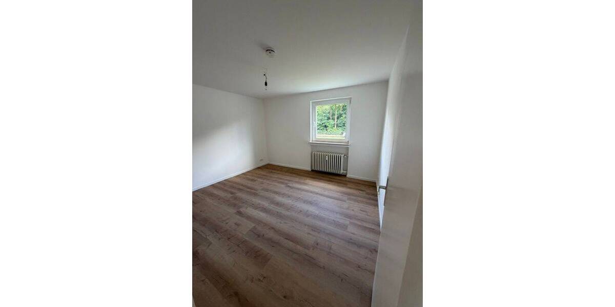 Etagenwohnung Hildesheim West - 3 Zimmer, 66 m&sup2;, 650&euro; | Angebot:26656940