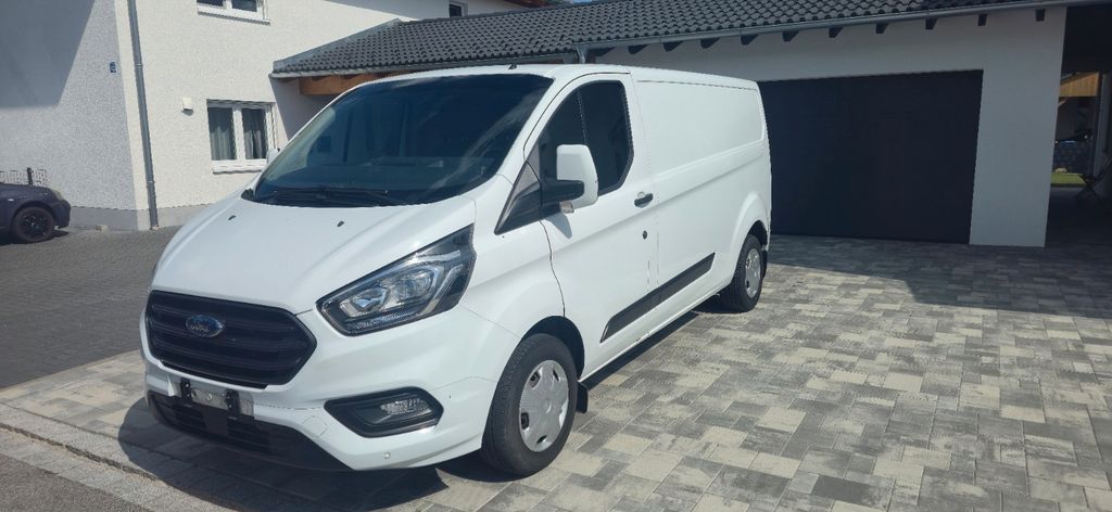 Ford Transit Custom 193.606 km 10.200 &euro; Simbach am Inn 84359