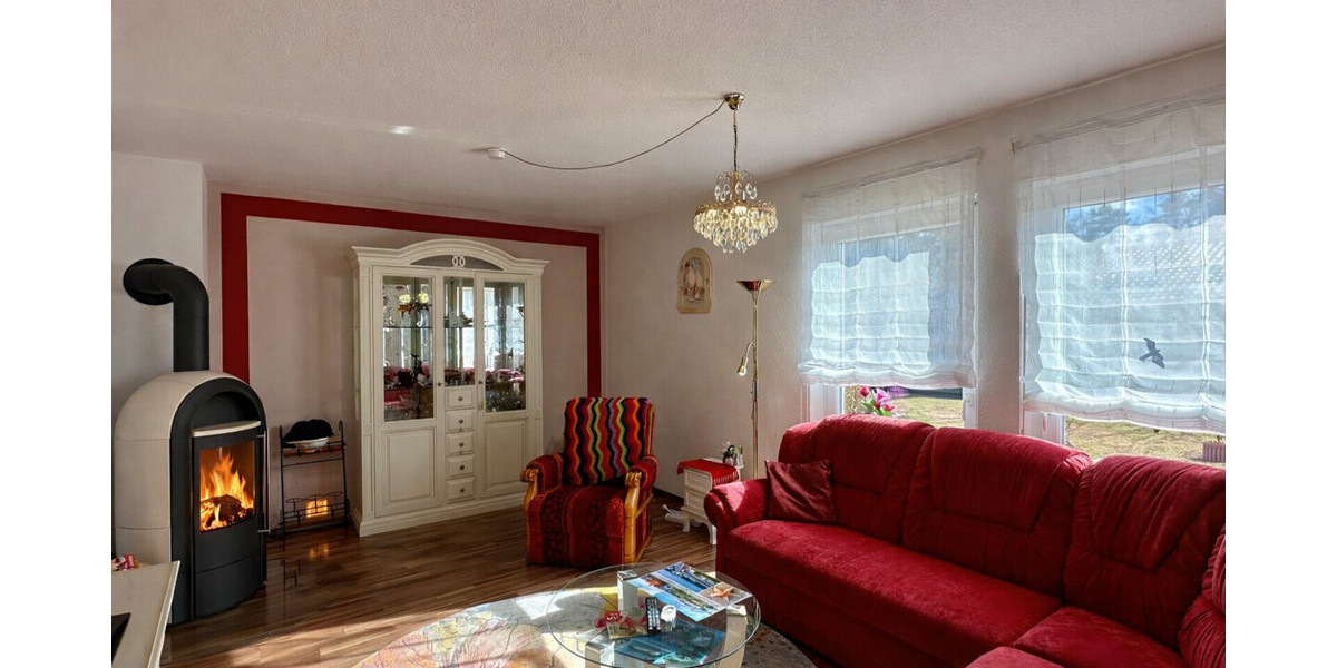 HORN IMMOBILIEN ++ modernes Einfamilienhaus mit Photovoltaikanlage, Garage und Terrasse in Torgelow - Einfamilienhaus Torgelow | Angebot:26974635