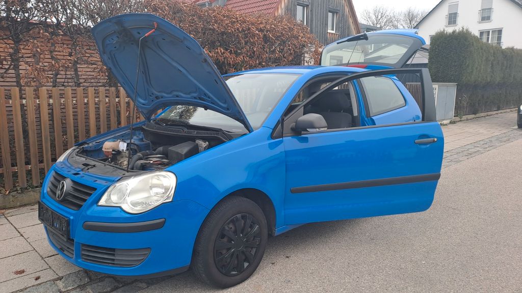 VW Polo 129.000 km 2.599 &euro; München 81737