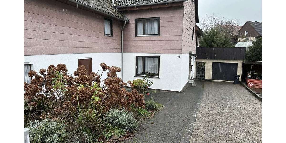 Einfamilienhaus Hann. Münden - 5.5 Zimmer, 220 m&sup2;, 1.100&euro; | Angebot:26765324