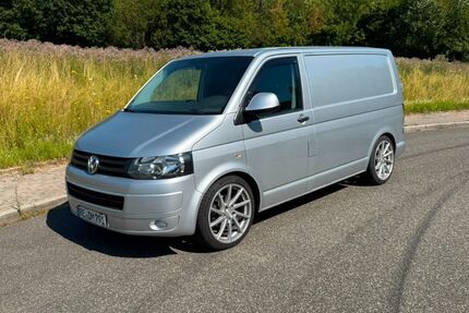 VW T5 Transporter 321.000 km 8.500 &euro; Recklinghausen 45665