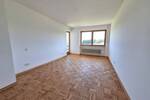 Frisch renovierte 3-Zimmerwohnung mit wunderschönem Bergblick