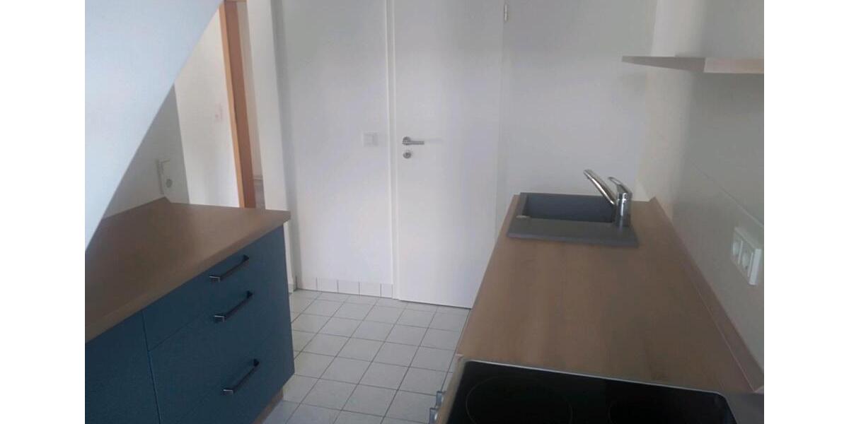 Dachgeschoßwohnung Freiberg - 2 Zimmer, 53 m&sup2;, 92.000&euro; | Angebot:25800341