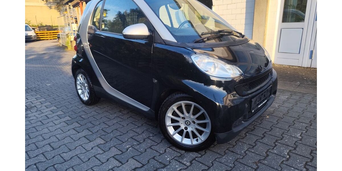 Smart ForTwo 136.307 km 3.000 &euro; Augustdorf 32832