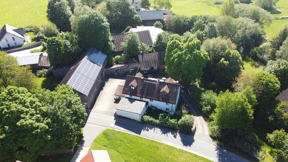 Einfamilienhaus Ebnath - 7 Zimmer, 260 m&sup2;, 390.000&euro; | Angebot:26764263