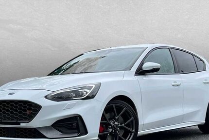 Ford Focus 28.750 km 25.000 &euro; Regensburg 93059