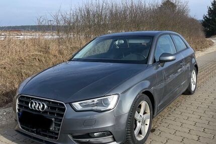 Audi A3 177.000 km 9.600 &euro; Hollfeld 96142