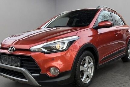 Hyundai i20 72.600 km 10.990 &euro; München 80992