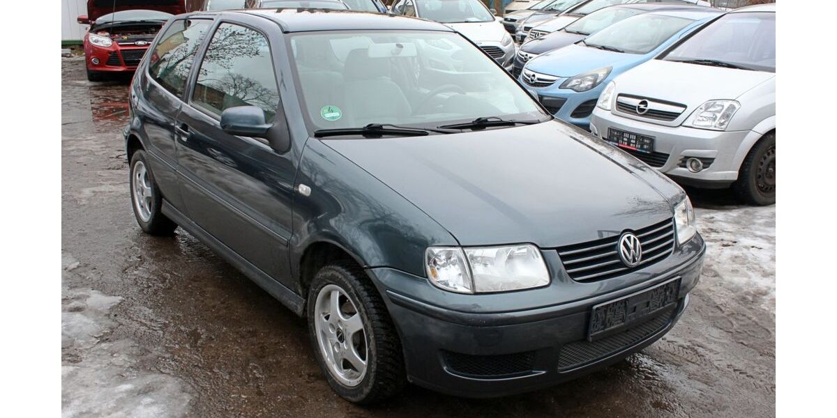 VW Polo 121.260 km 1.599 &euro; Berlin 13057