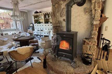 Haus Gleichen - 11 Zimmer, 450 m&sup2;, 1.200.000&euro; | Angebot:25549933