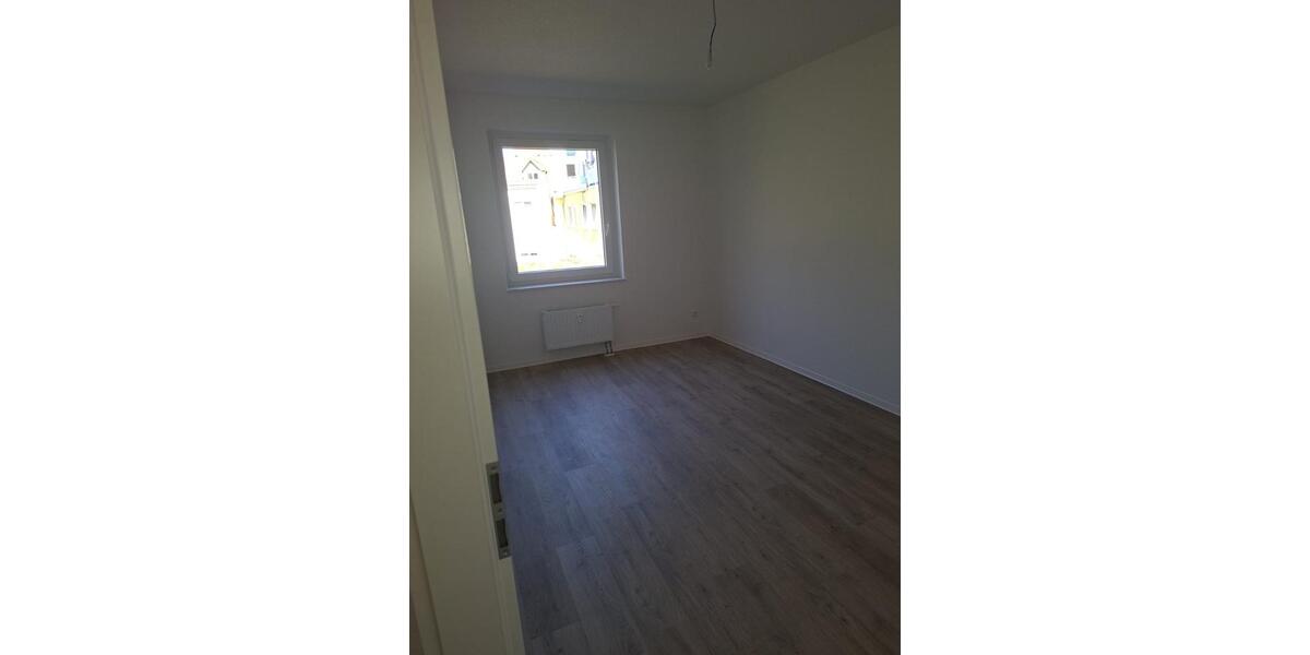 Etagenwohnung Spremberg - 5 Zimmer, 121 m&sup2;, 790&euro; | Angebot:25220691