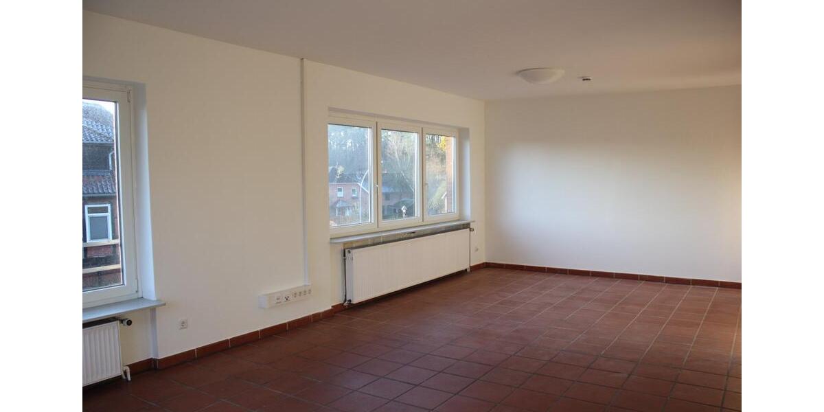 Etagenwohnung Suderburg - 6 Zimmer, 200 m&sup2;, 1.400&euro; | Angebot:24564558