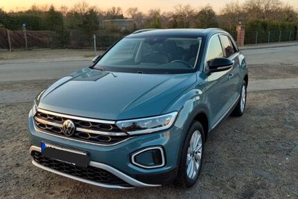 VW T-Roc 63.000 km 24.450 &euro; Wolfsburg 38442