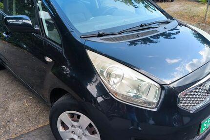 Kia Venga 78.000 km 7.900 &euro; Berlin - Schöneberg 10781