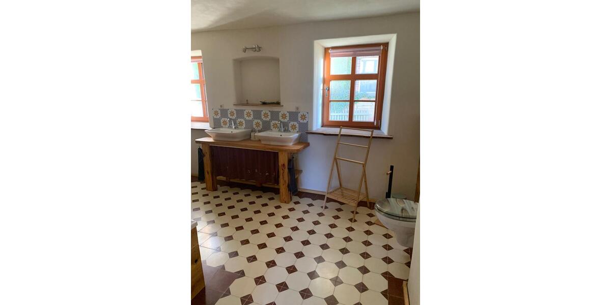 Bauernhaus, Landhaus Droyßig - 5 Zimmer, 176 m&sup2;, 1.670&euro; | Angebot:25375686