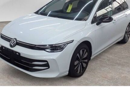 VW Golf 25.579 km 27.590 &euro; Lemgo 32657