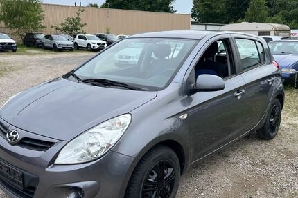 Hyundai i20 95.234 km 3.850 &euro; Elmshorn 25337