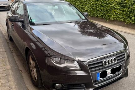 Audi A4 308.835 km 5.000 &euro; Buch 56357