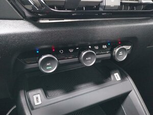 Citroen C4 Feel Pack 1.2 Kam Tempomat Klima 16.501 km 18.740 &euro; HAAN 42781