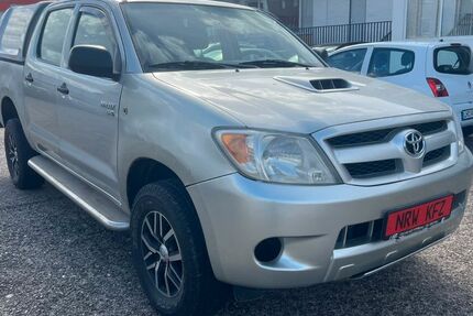 Toyota Hilux 285.417 km 10.700 &euro; Hamm 59067