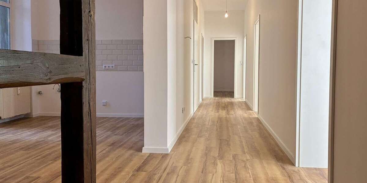 Etagenwohnung Braunschweig Innenstadt - 5 Zimmer, 141 m&sup2;, 1.900&euro; | Angebot:27032140