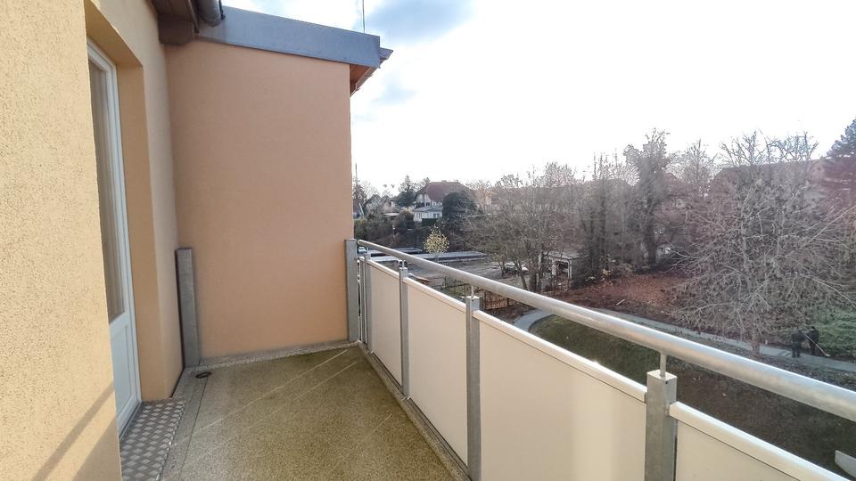 Dachgeschoßwohnung Anklam - 2.5 Zimmer, 60 m&sup2;, 723&euro; | Angebot:24876873