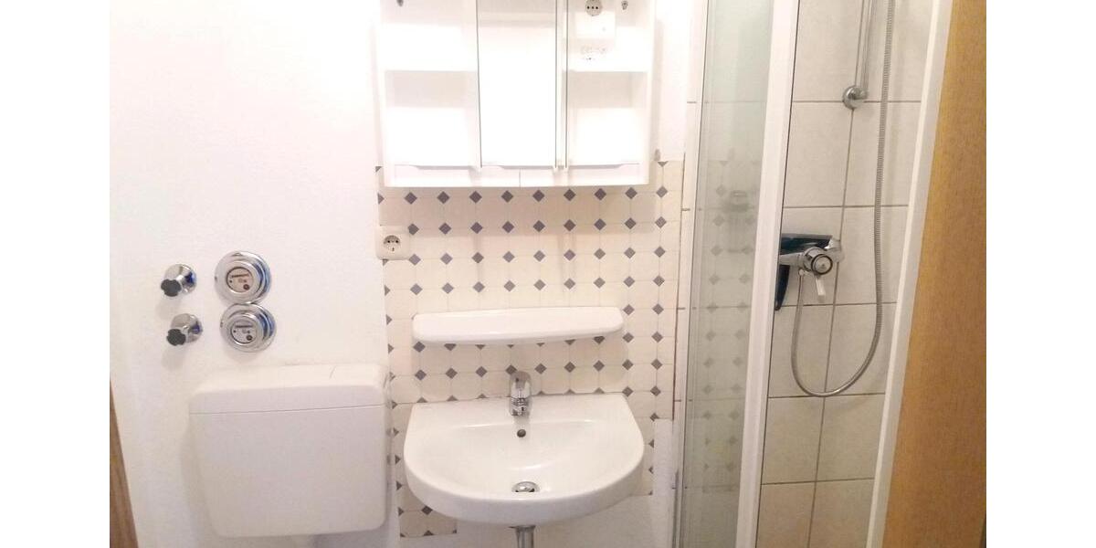 Etagenwohnung Lahntal - 1 Zimmer, 24 m&sup2;, 320&euro; | Angebot:26477101