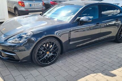 Porsche Panamera 71.000 km 67.990 &euro; Leingarten 74211
