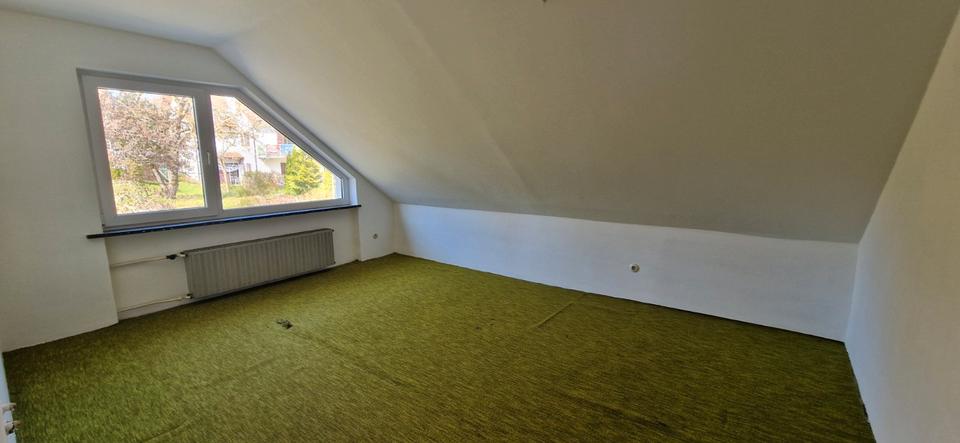 Einfamilienhaus Clausthal-Zellerfeld Zellerfeld - 7 Zimmer, 196 m&sup2;, 270.000&euro; | Angebot:26416045