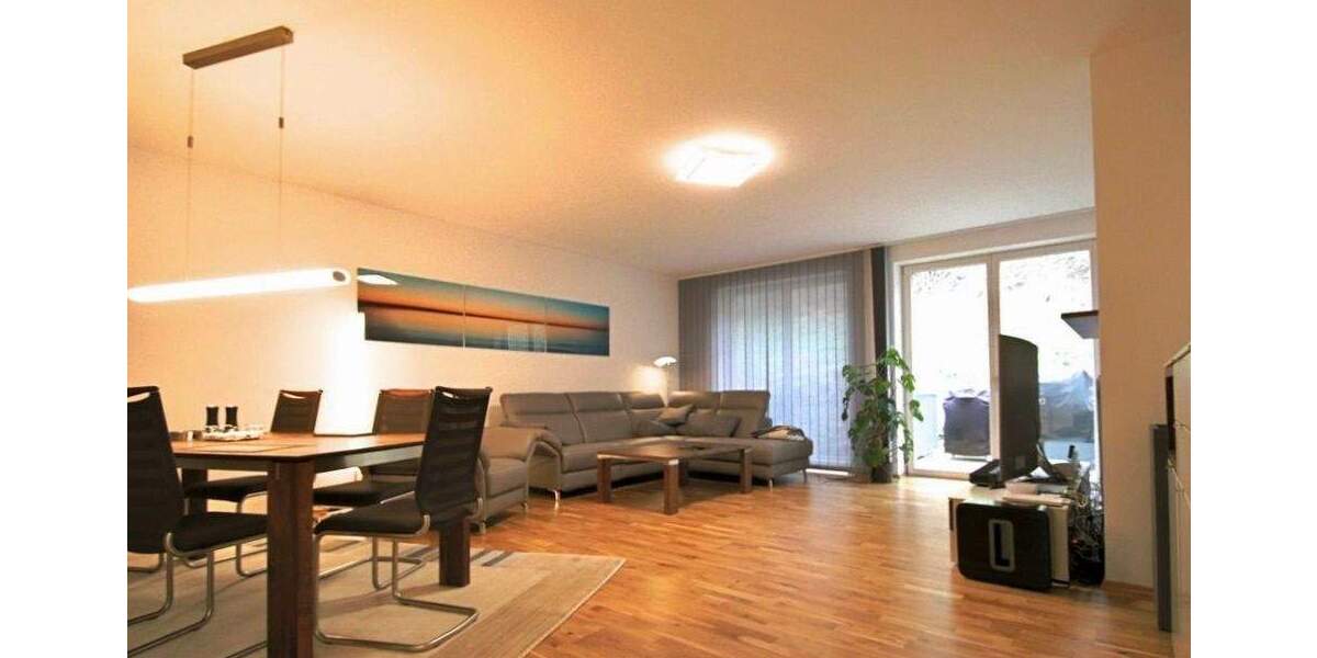 Etagenwohnung Heppenheim Wald-Erlenbach - 3 Zimmer, 125 m&sup2;, 1.350&euro; | Angebot:25536265