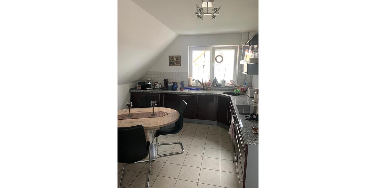 Etagenwohnung Riedstadt - 3 Zimmer, 85 m&sup2;, 1.100&euro; | Angebot:26547074
