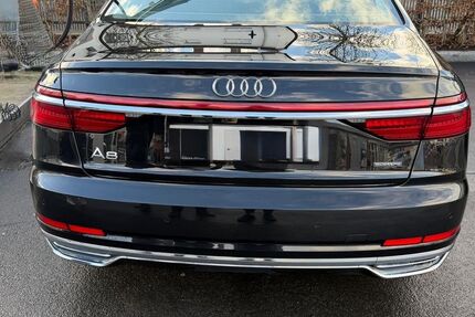 Audi A8 180.000 km 36.999 &euro; Büdingen 63654