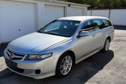Honda Accord 231.000 km 1.700 &euro; Bremen 28307